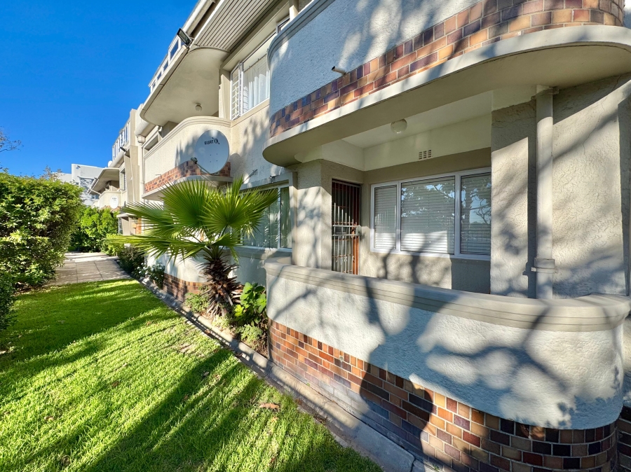 1 Bedroom Property for Sale in Rondebosch Western Cape